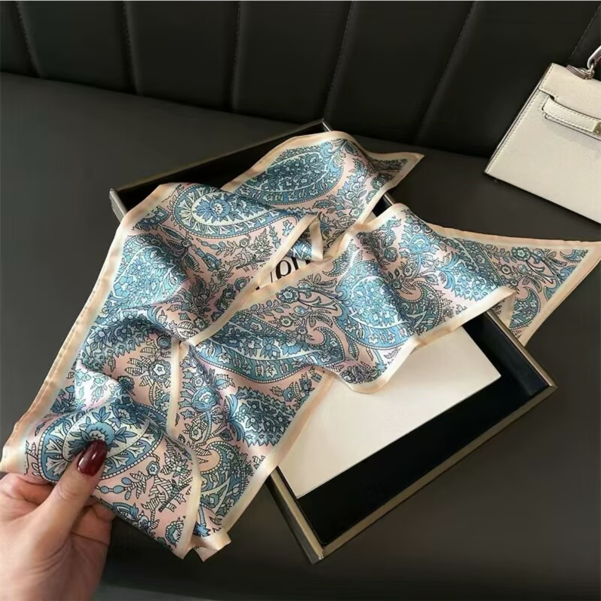 Bl Paisley Skinny Scarf 5x57"