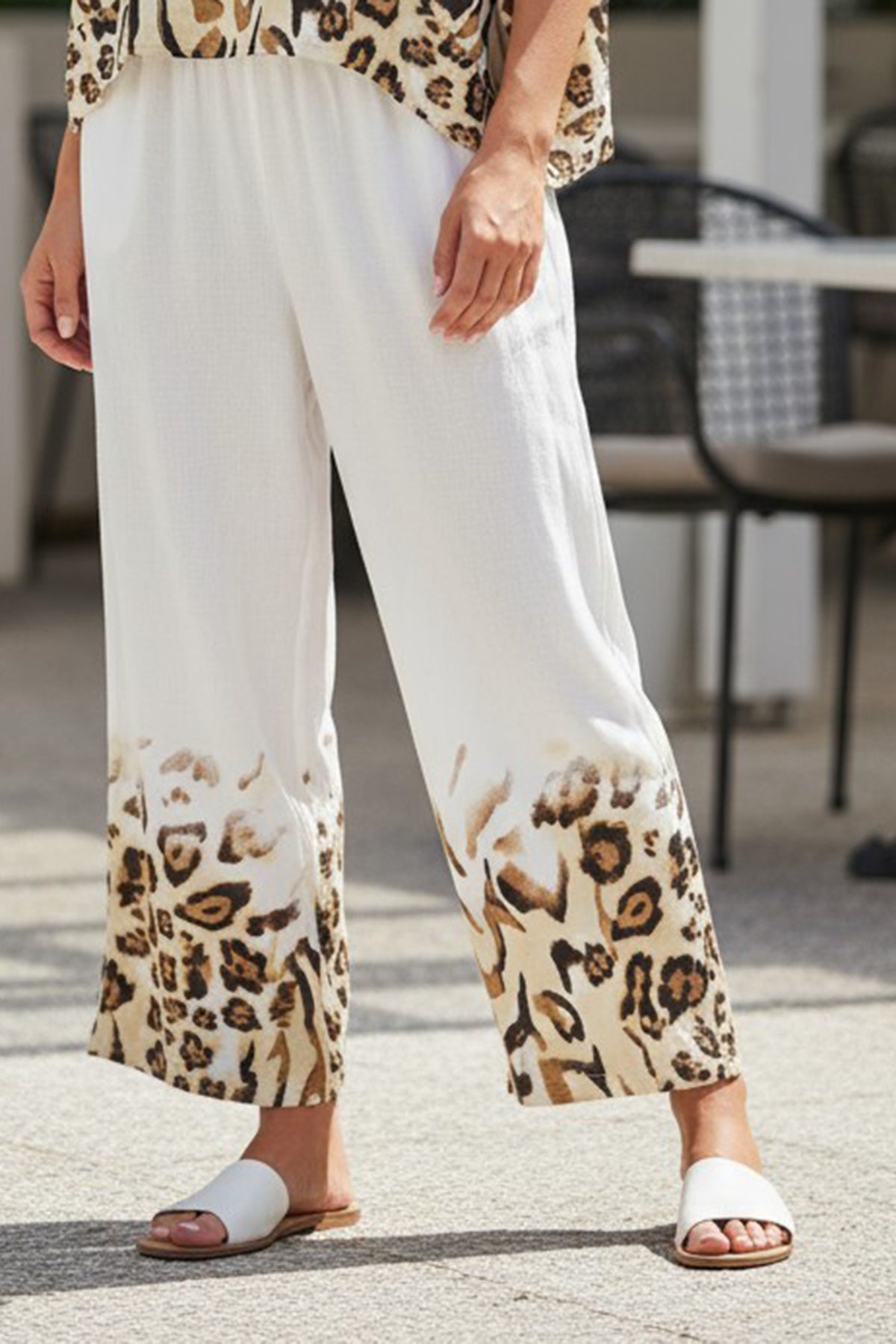 Leopard Print Linen Blend Pant