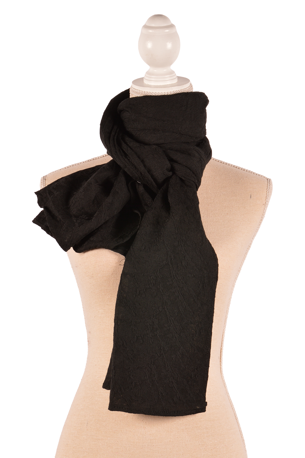 BK 27.5X71" LACE PRINT SCARF