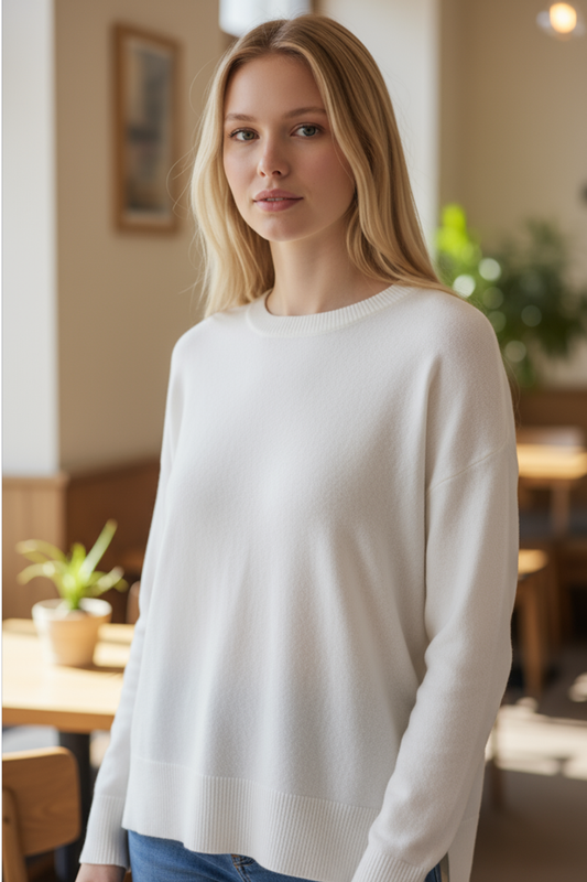 WH CREWNECK SWEATER