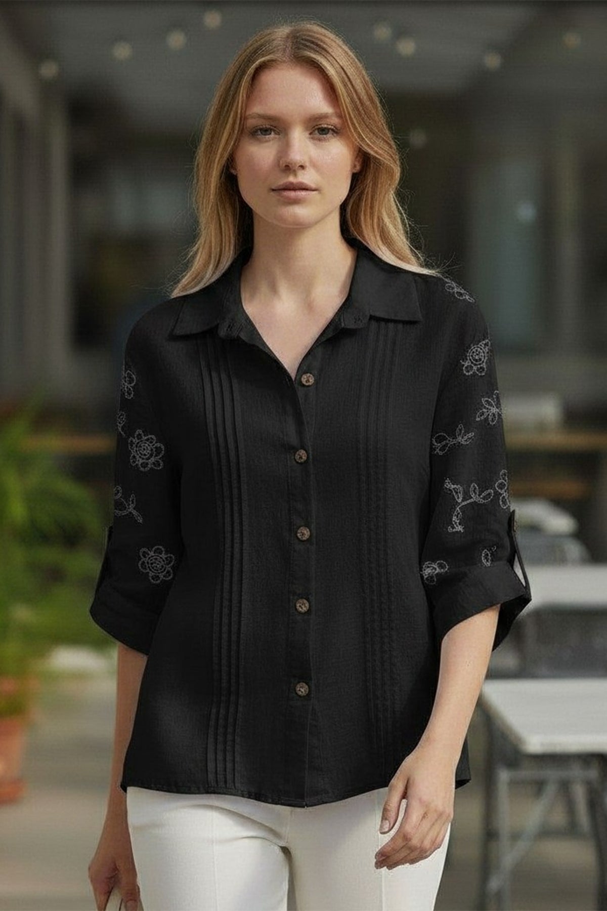Linen Shirt with Embroidery